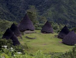 Fakta Menarik Wae Rebo, Desa Adat di Atas Awan