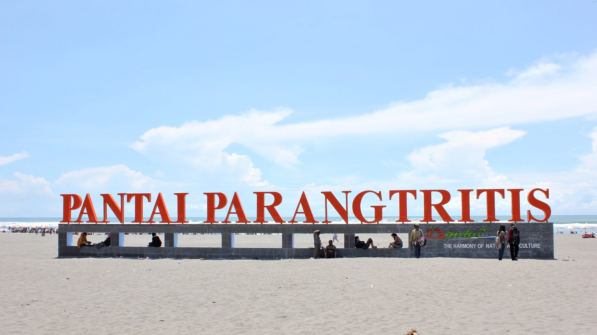 Mitos Pantai di Indonesia dengan Keindahannya Masing-masing
